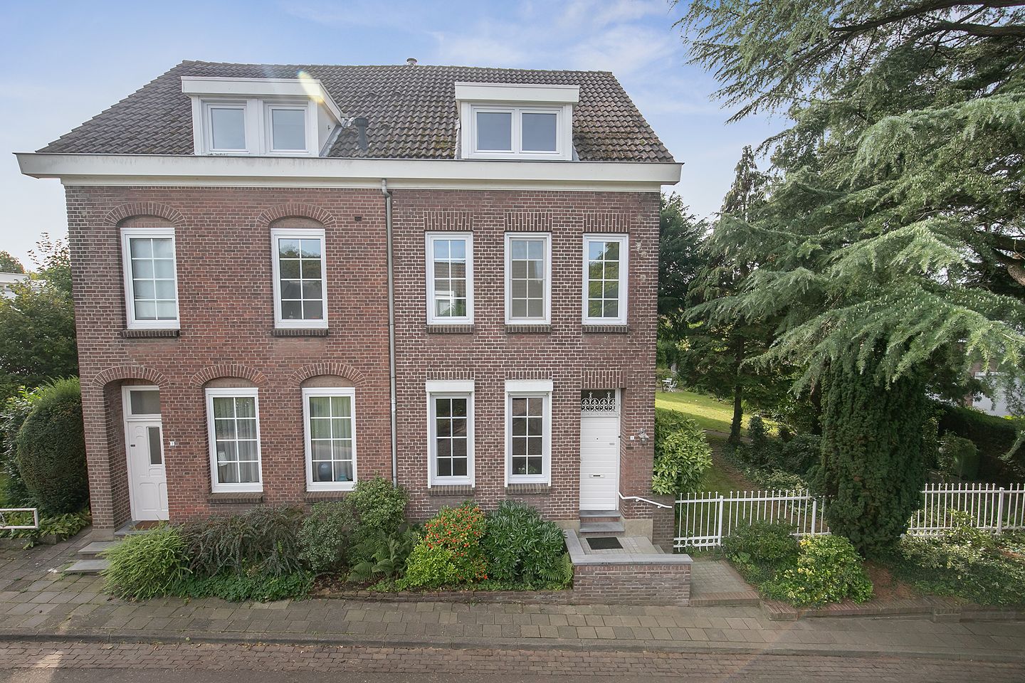 Foto 1 van Kloosterberg 1