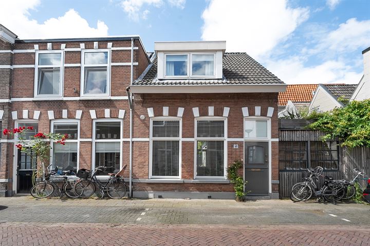 Bekijk foto 1 van Venestraat 43