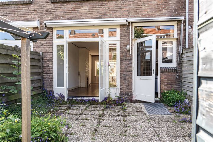 Bekijk foto 11 van Vosmaerstraat 57