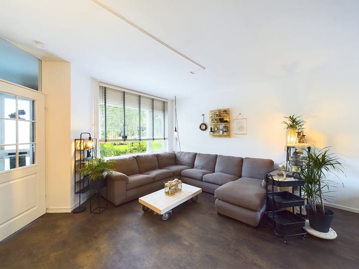 Foto 5 van Kamillestraat 35