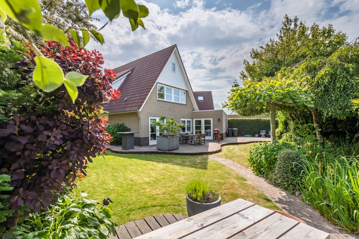 Foto 20 van Meertenshof 10