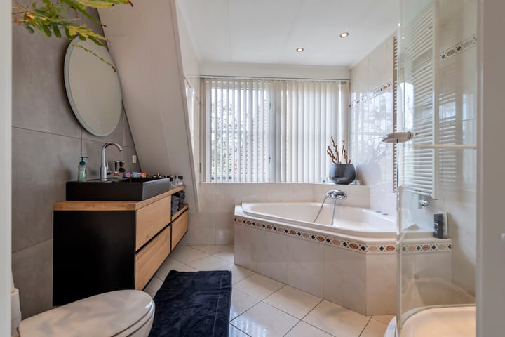 Foto 36 van Meertenshof 10