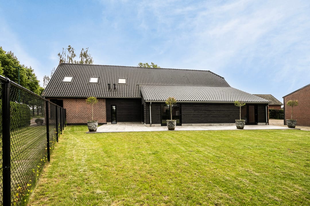 Photo 32 of Vaartweg 32