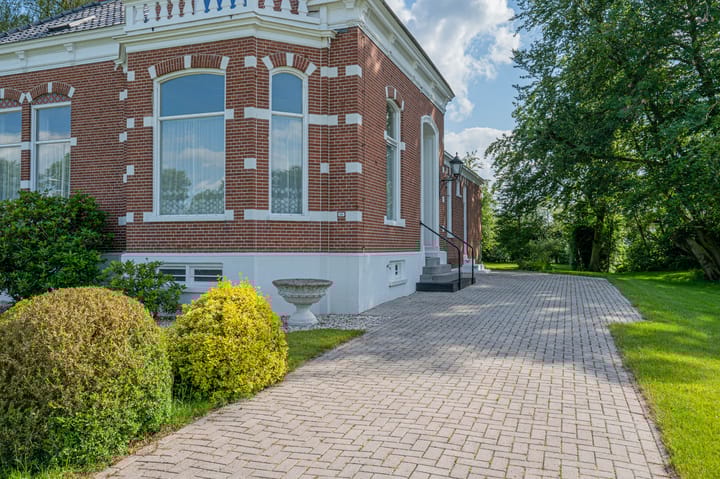 Photo 6 of Oosteinde 45