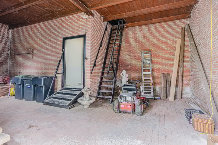 Photo 27 of Oosteinde 45