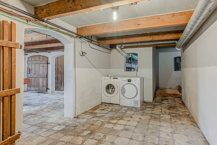 Photo 35 of Oosteinde 45