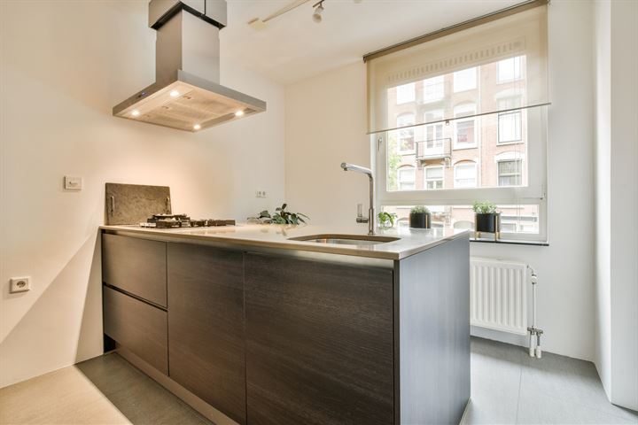 View photo 13 of Vrolikstraat 405-B