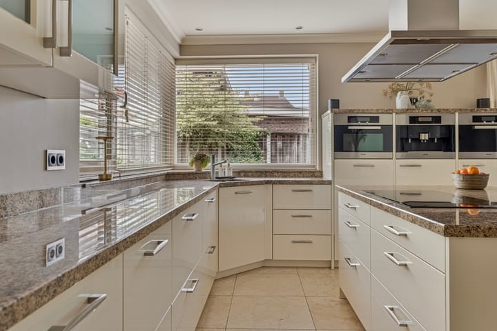 Photo 15 of Rottumerooglaan 5