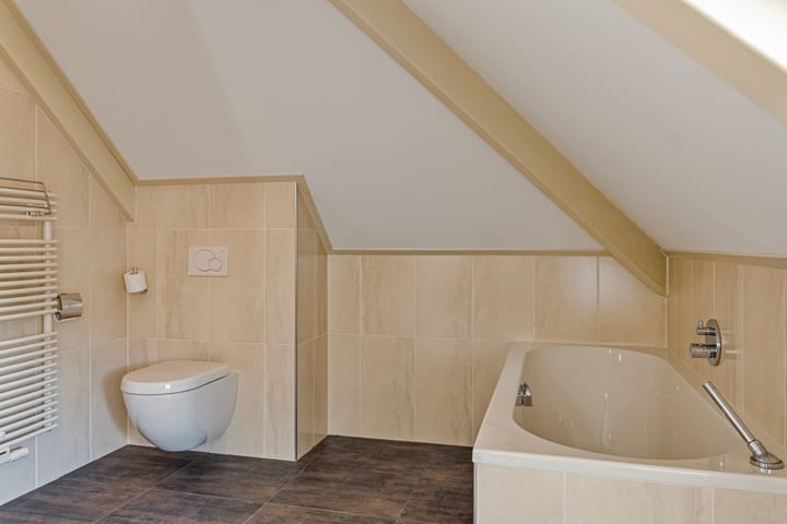 Photo 36 of Rottumerooglaan 5