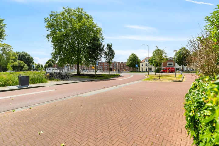 Bekijk foto 40 van Maastrichtseweg 14