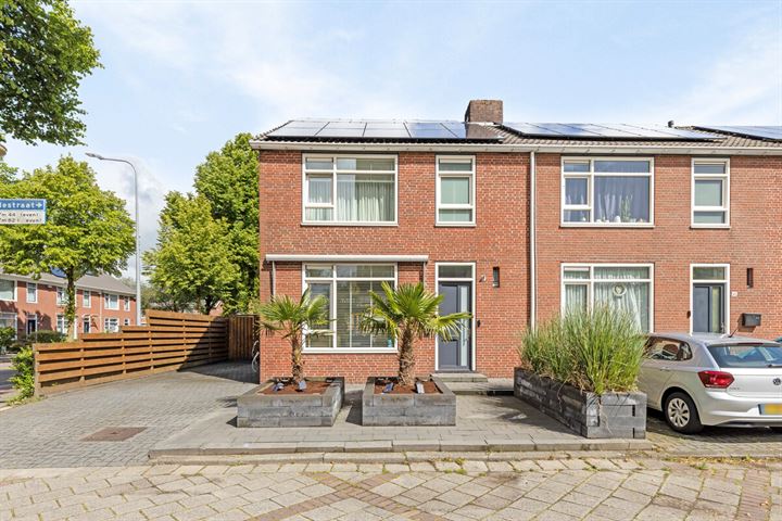 Bekijk foto 1 van Jadestraat 44