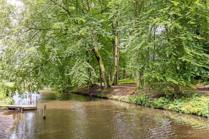 Bekijk foto 37 van Jan Tooropstraat 17