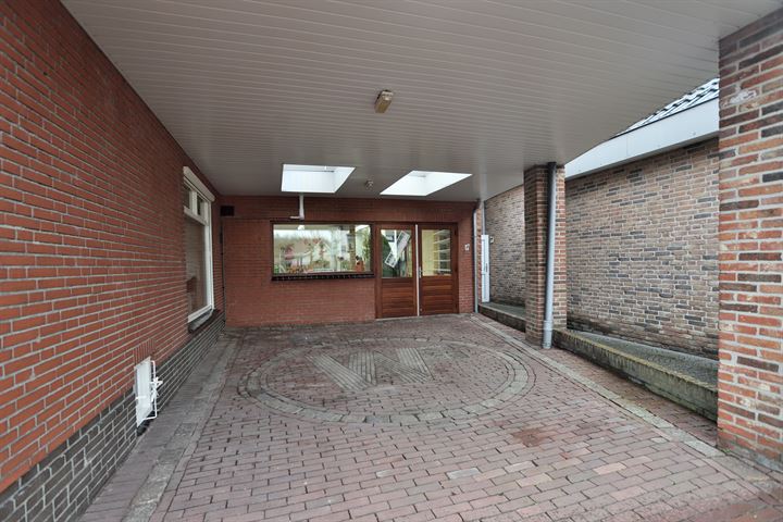 Bekijk foto 25 van Bremstraat 51