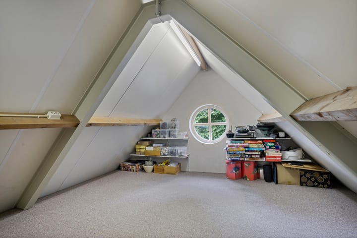 Photo 37 of Burgemeester van Erpstraat 49