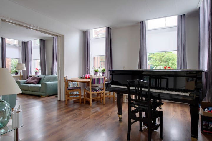 Foto 11 van Burgemeester Venemastraat 15