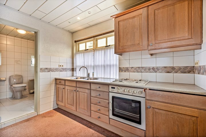 Foto 16 van Stationsweg 1