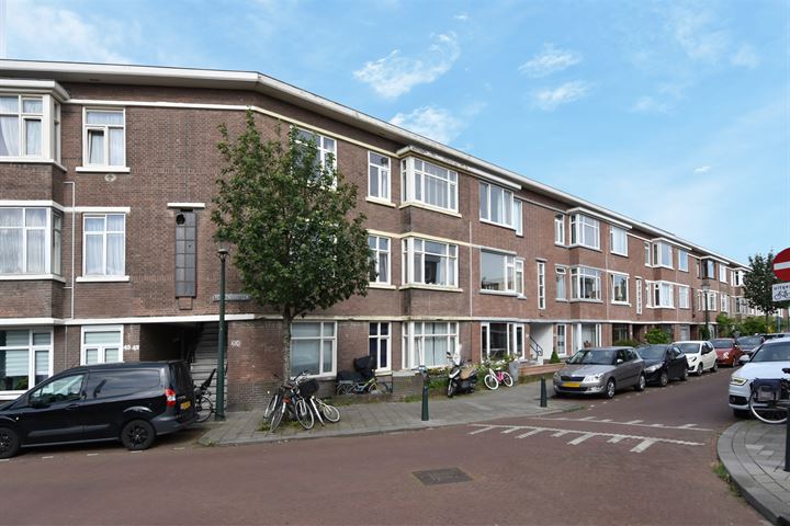 Bekijk foto 32 van Mecklenburgplein 39