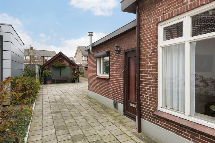 Bekijk foto 2 van Oranjestraat 44