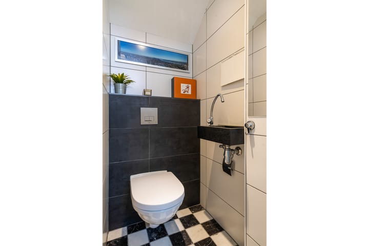 Foto 9 van Riouwstraat 37