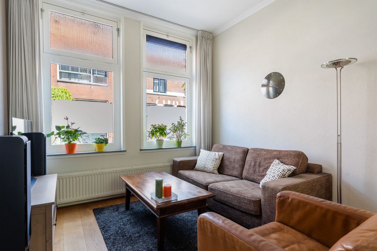 Foto 10 van Riouwstraat 37