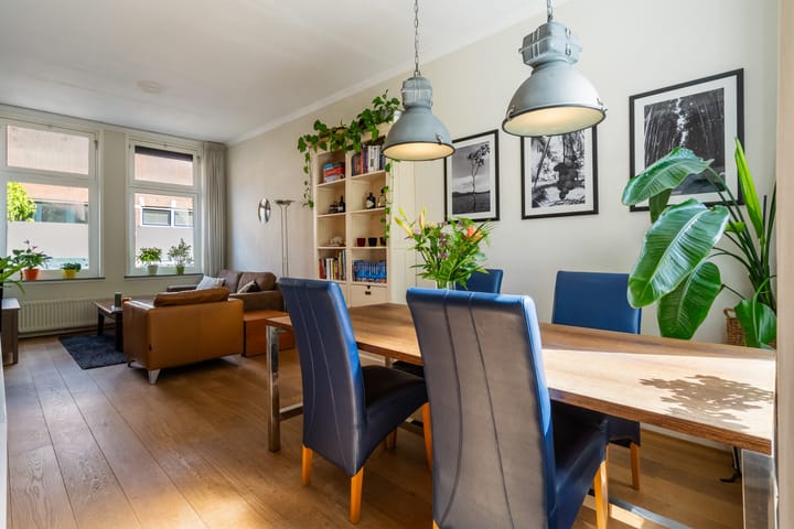 Foto 13 van Riouwstraat 37