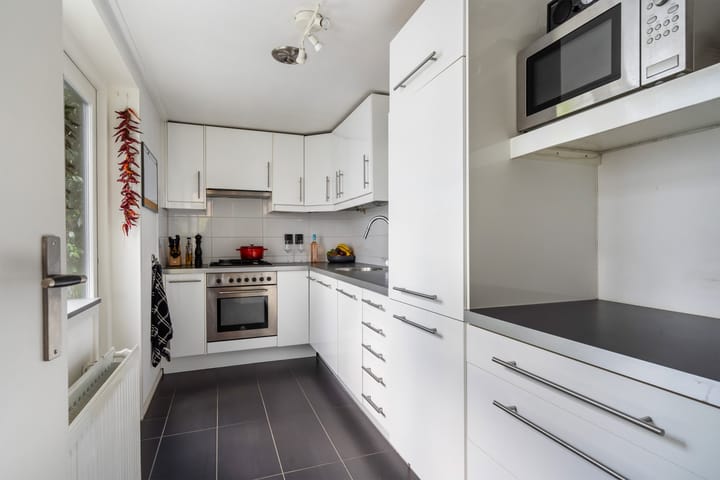 Foto 14 van Riouwstraat 37