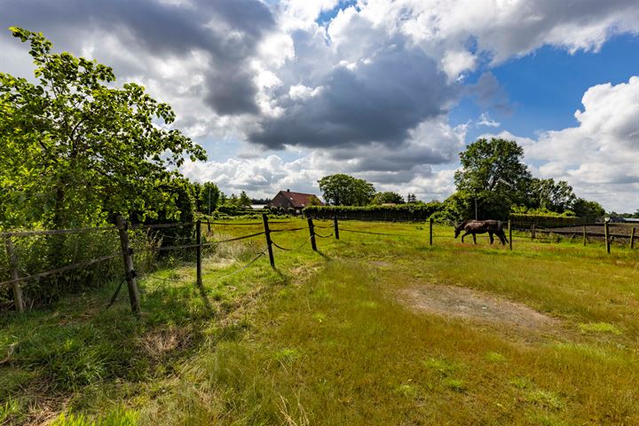 Bekijk foto 44 van Hoogeindseweg 20