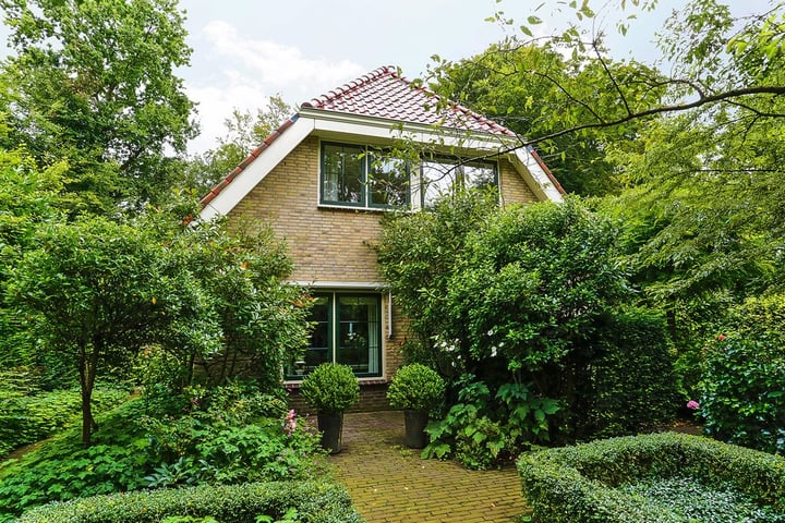Eikendael 32