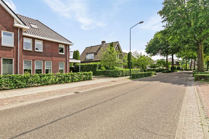 Bekijk foto 32 van Schutsboomstraat 57