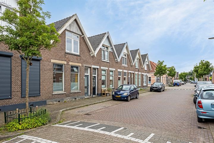 View photo 21 of Enkstraat 40