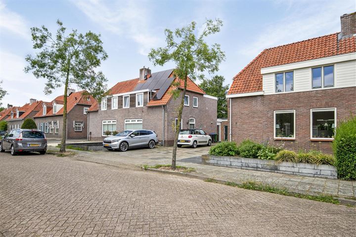 Bekijk foto 3 van Raadhuisstraat 6