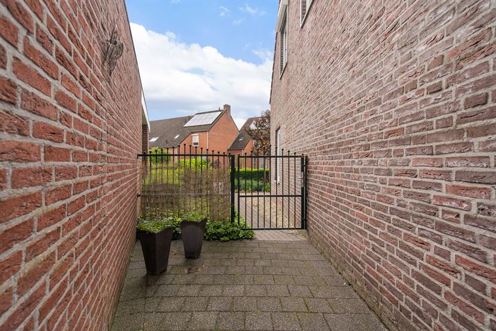 Bekijk foto 38 van Bokkenstraat 3