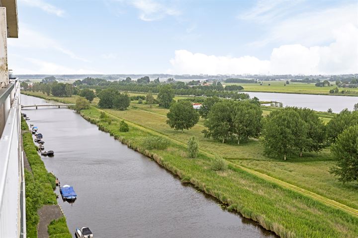 Bekijk foto 3 van Tooroplaan 120