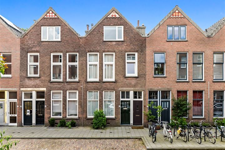 View photo 1 of Cornelis Trompstraat 16