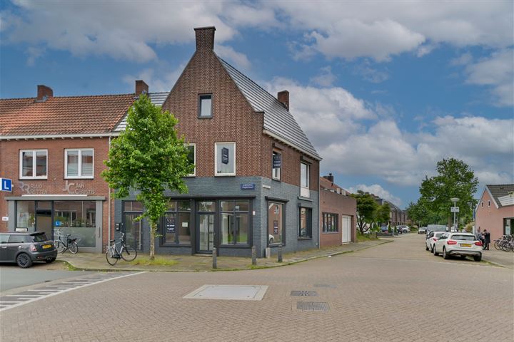 Bekijk foto 1 van Alberdingk Thijmstraat 35