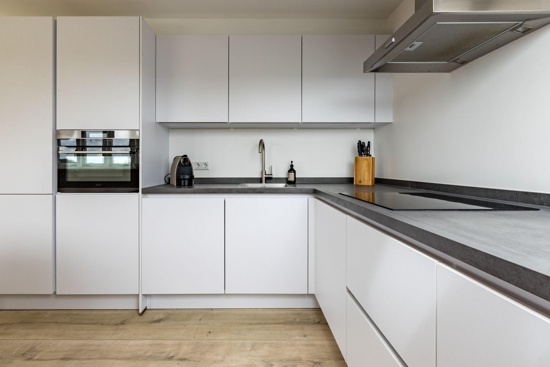 Photo 15 of Dr Wiardi Beckmanlaan 60