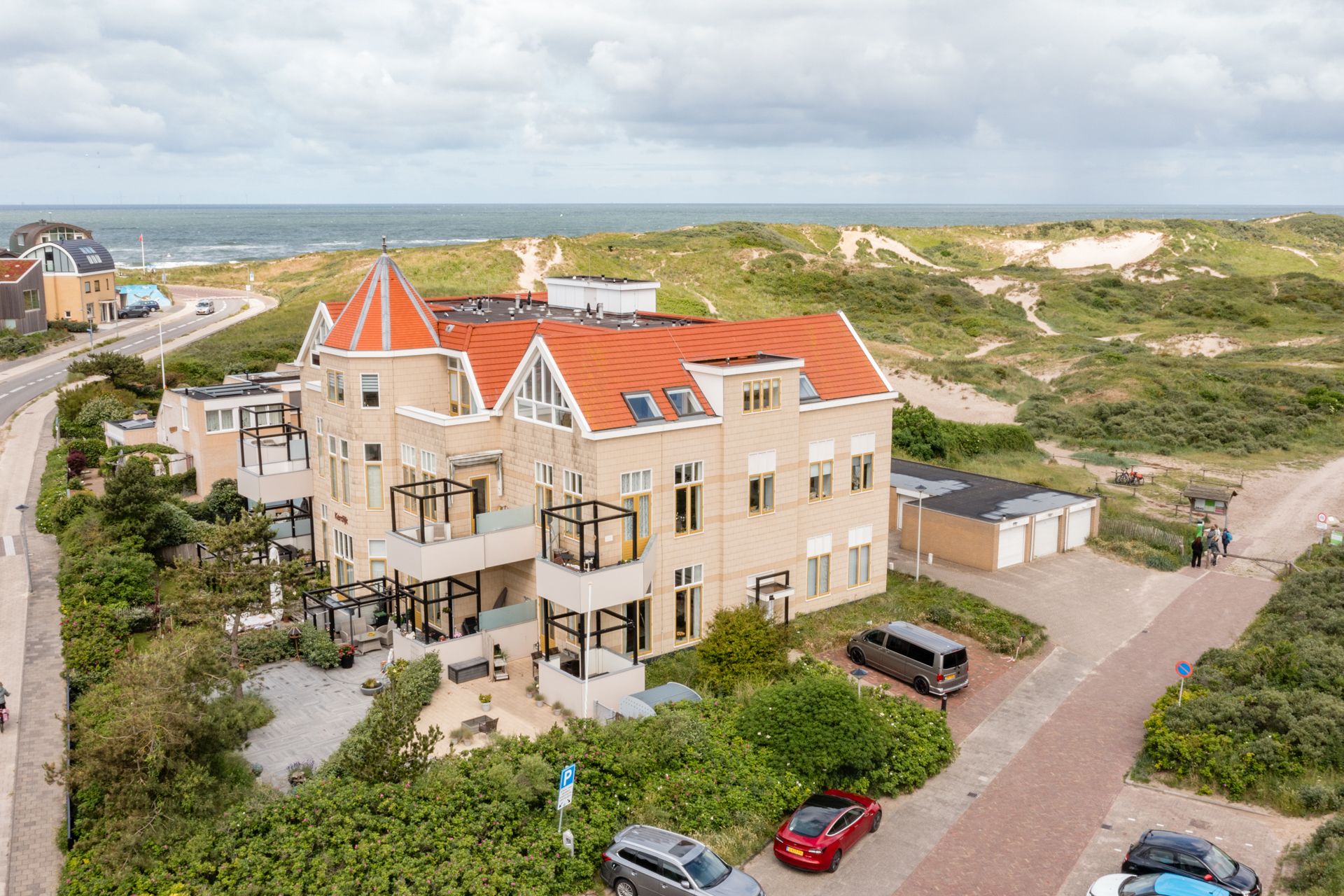 Photo 42 of Dr Wiardi Beckmanlaan 60