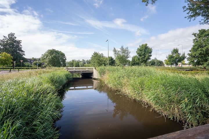 Bekijk foto 37 van Staverdenplein 31