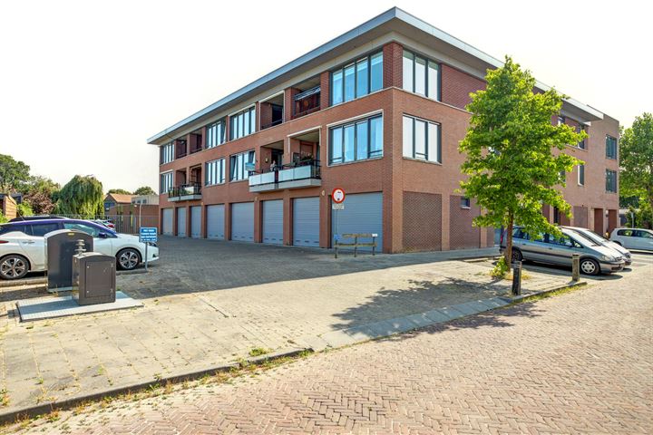 Bekijk foto 22 van Prinses Marijkestraat 32