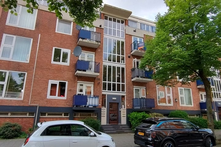 View photo 1 of Suiestraat 7-C