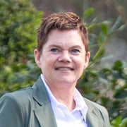 Mariska De Haan - Schalen - NVM Assistant Real Estate Agent