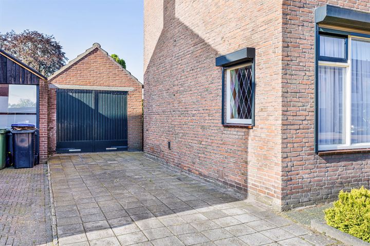 Bekijk foto 38 van Wesemaelestraat 7