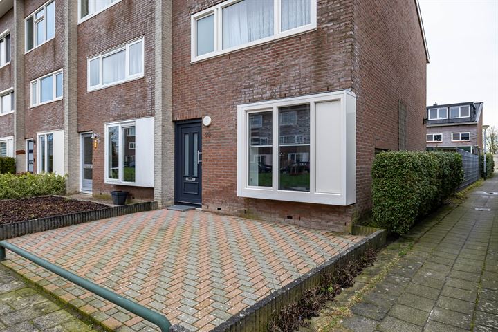 Bekijk foto 38 van Niek Engelschmanstraat 20