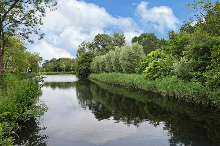 Bekijk foto 30 van van der Valckertlaan 10