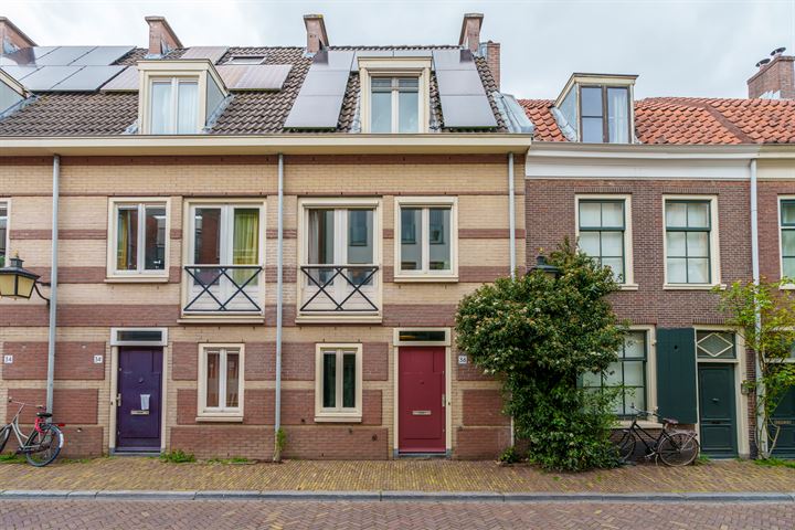 View photo 1 of Vrouwjuttenstraat 36