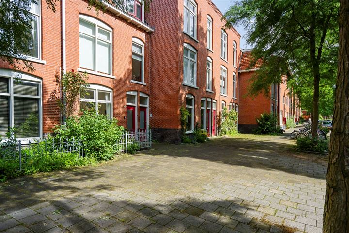 View photo 9 of Billitonstraat 64