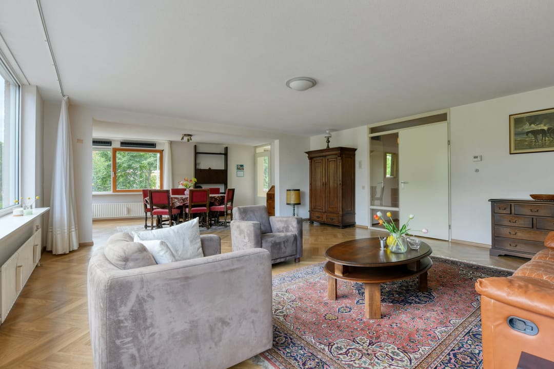 Foto 8 van Van Esveldstraat 13-A