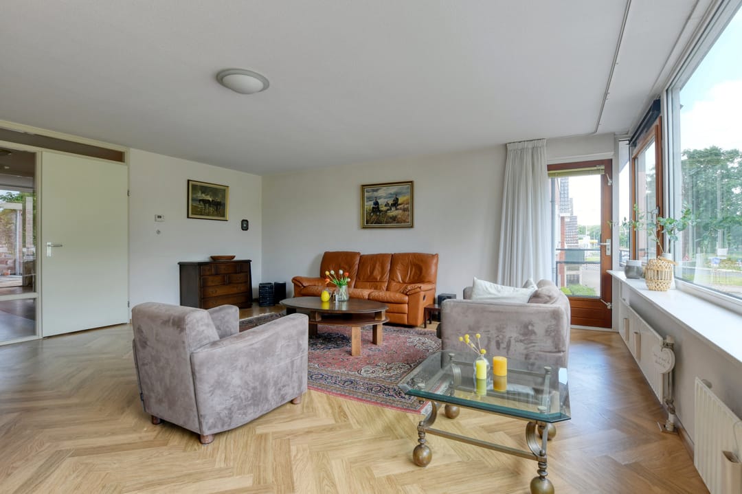 Foto 11 van Van Esveldstraat 13-A