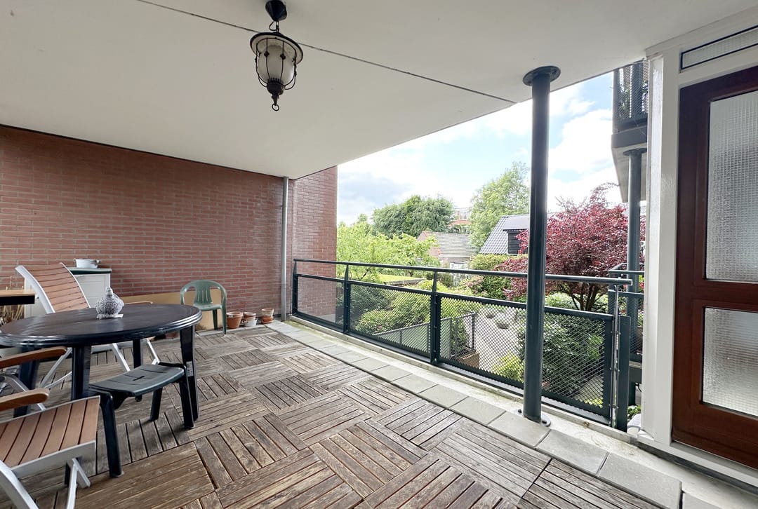 Foto 23 van Van Esveldstraat 13-A