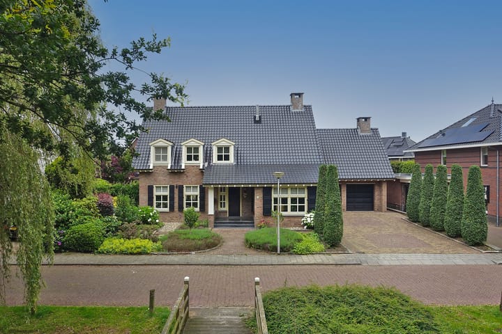 Photo 1 of Wierdensestraat 119-A